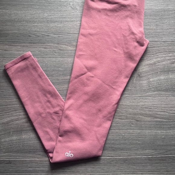 ALO yoga 7/8 leggings wild rose pink XS casual comfy athletic - Picture 1 of 3